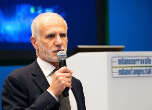 Lo sprint digitale di Milano-Serravalle